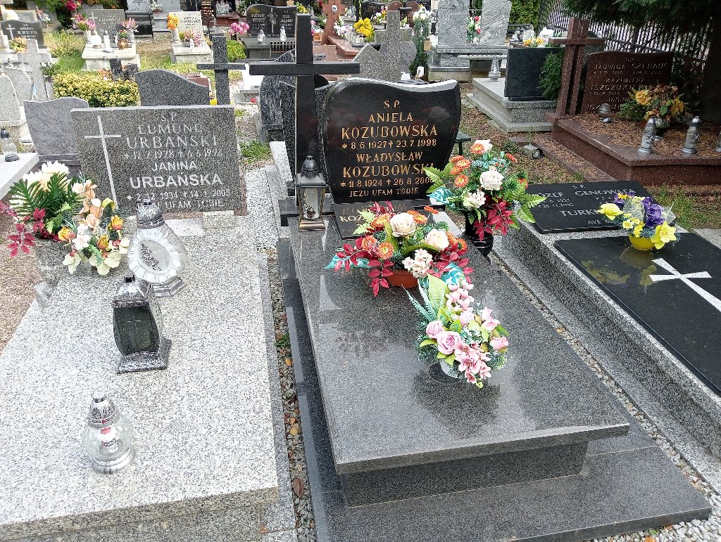 Grób Władysław Kozubowski