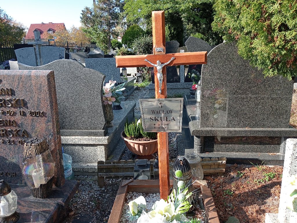 Grób Wacław Skuła