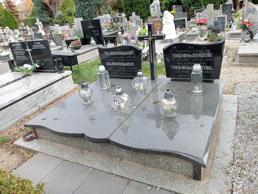 Grób Maria Pacholarz