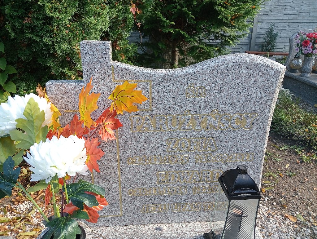 Grób Zofia Parużyńska